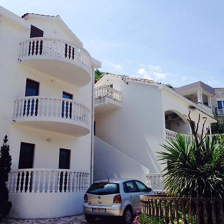 בודווה Apartments Svorcan חדר תמונה